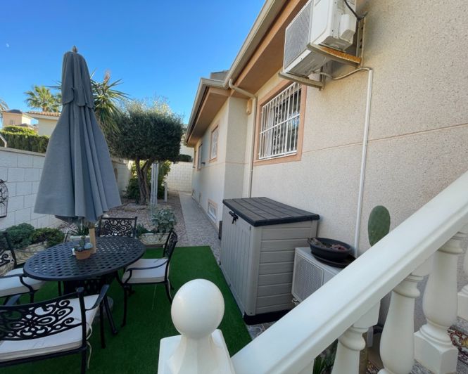 Image No.20-5 Bed Villa for sale