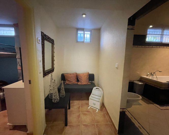 Image No.27-5 Bed Villa for sale