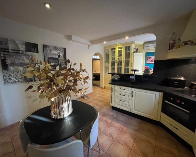 Image No.32-5 Bed Villa for sale