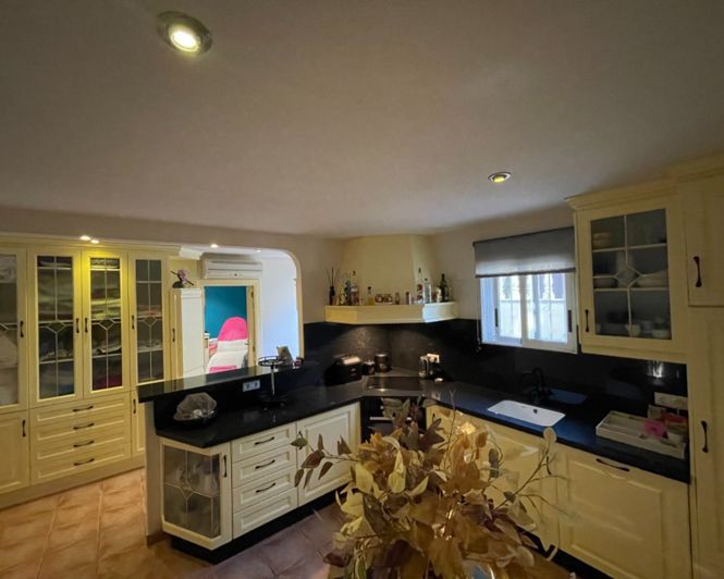 Image No.35-5 Bed Villa for sale