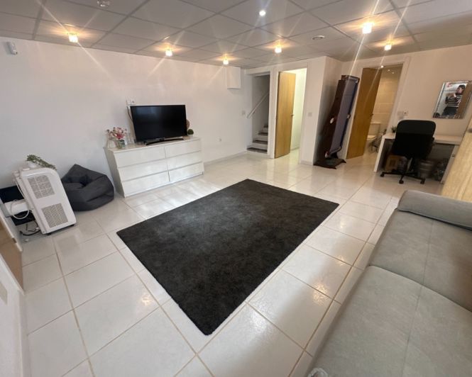 Image No.25-3 Bed Villa for sale