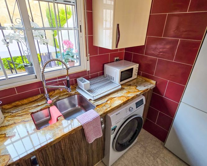 Image No.15-3 Bed Villa for sale