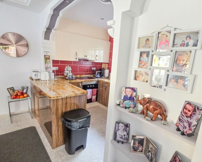 Image No.17-3 Bed Villa for sale