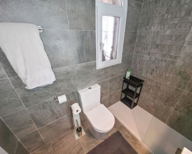 Image No.20-3 Bed Villa for sale