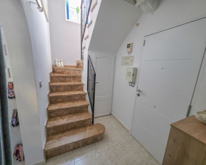 Image No.27-3 Bed Villa for sale