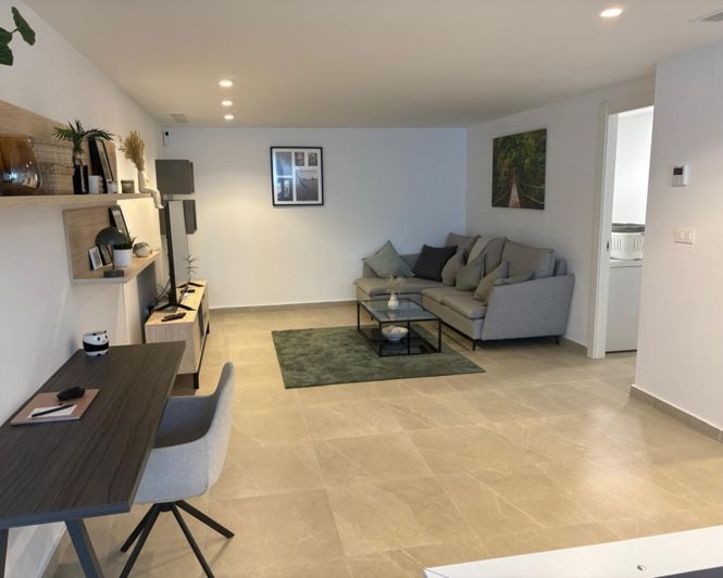 Image No.17-3 Bed Townhouse for sale