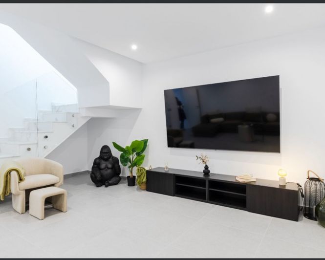 Image No.19-3 Bed Villa for sale