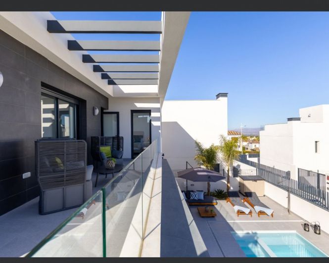 Image No.6-3 Bed Villa for sale