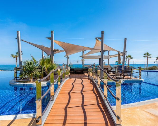 Image No.40-2 Bed Apartment for sale