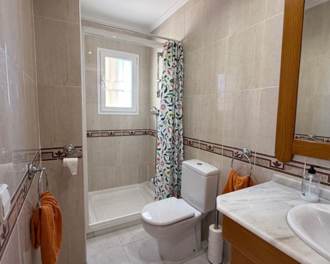 Image No.10-4 Bed Villa for sale