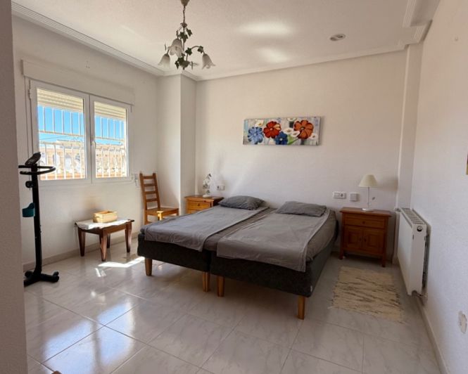 Image No.12-4 Bed Villa for sale