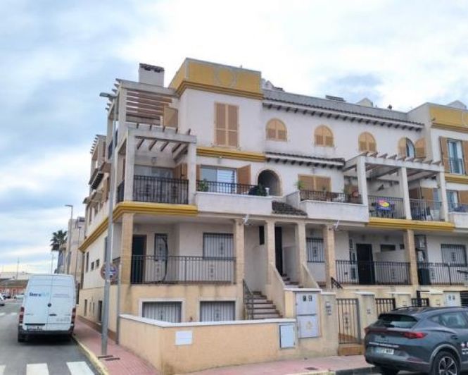 Image No.13-2 Bed Apartment for sale