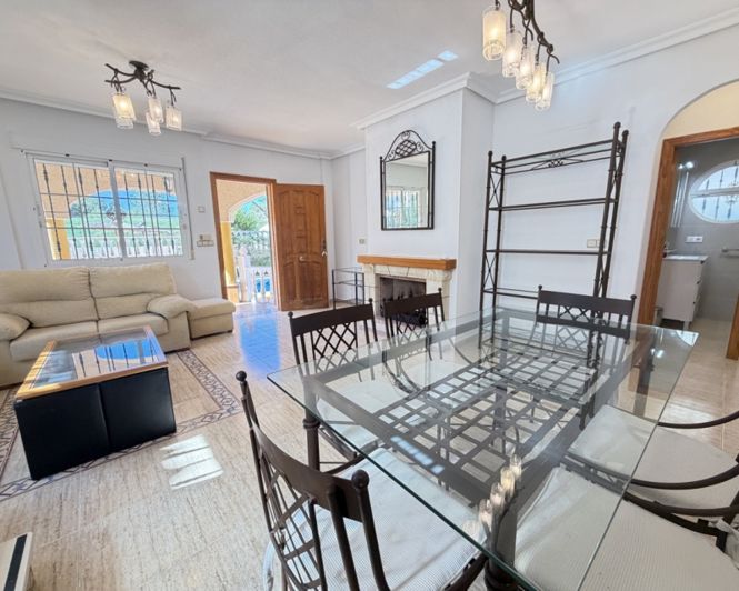 Image No.10-3 Bed Villa for sale