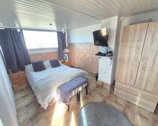 Image No.20-3 Bed Apartment for sale