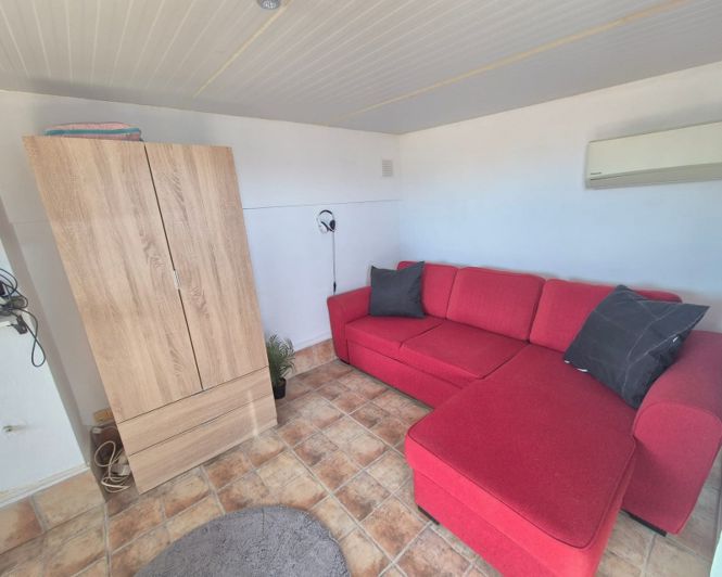 Image No.21-3 Bed Apartment for sale