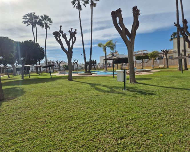 Image No.26-3 Bed Apartment for sale