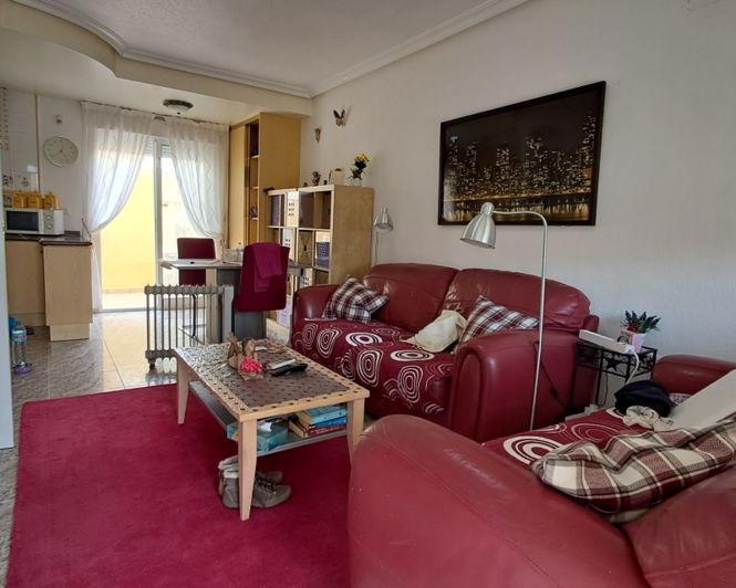 Image No.16-2 Bed Townhouse for sale