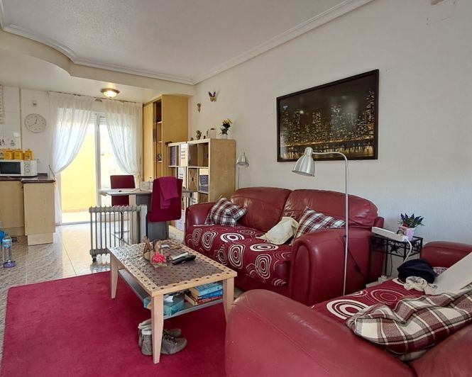 Image No.17-2 Bed Townhouse for sale