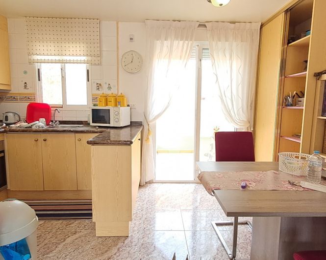 Image No.19-2 Bed Townhouse for sale