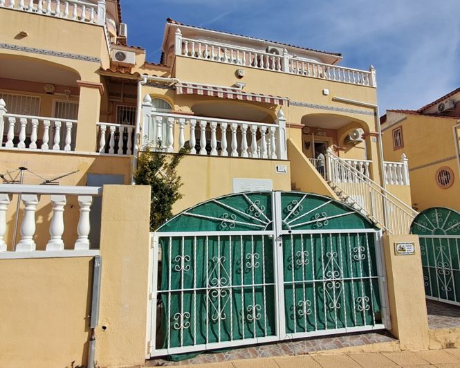 Image No.2-2 Bed Townhouse for sale