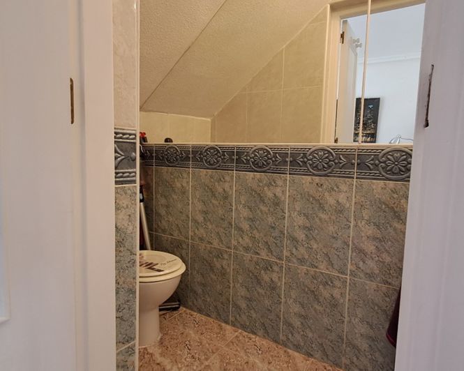 Image No.21-2 Bed Townhouse for sale