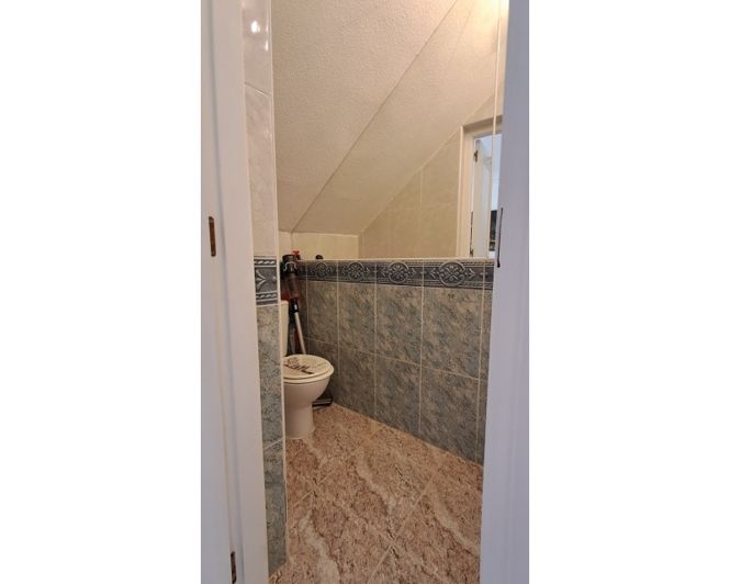 Image No.22-2 Bed Townhouse for sale