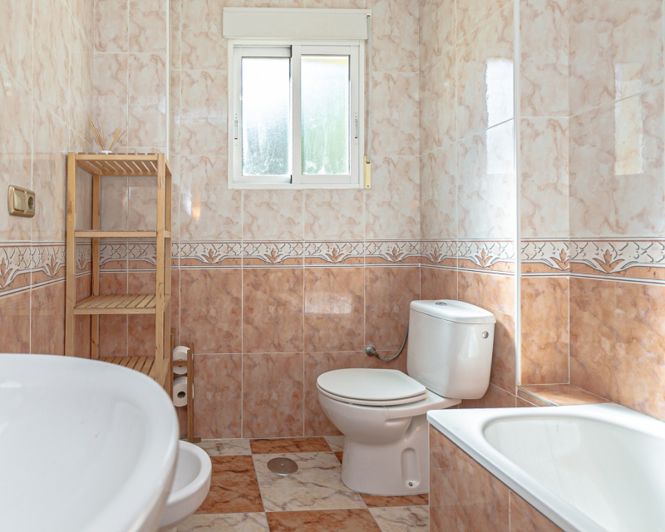 Image No.18-2 Bed Apartment for sale