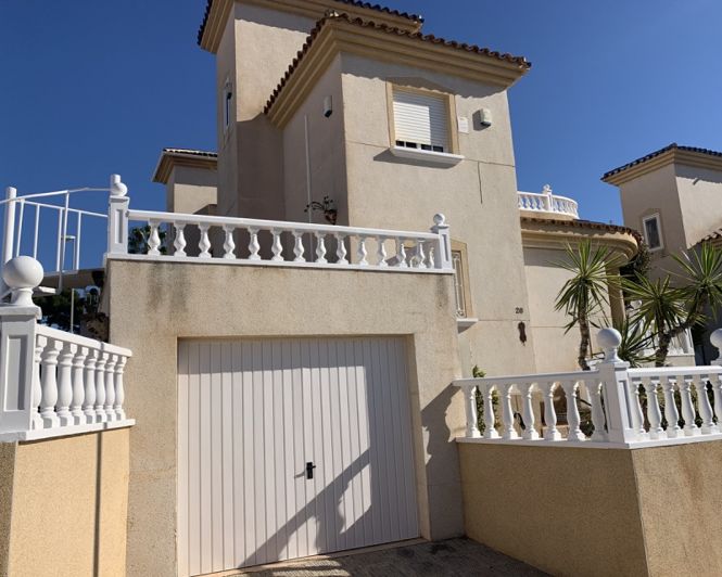 Image No.3-Villa de 3 chambres à vendre à Villamartin