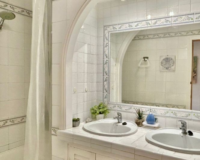 Image No.11-2 Bed Bungalow for sale