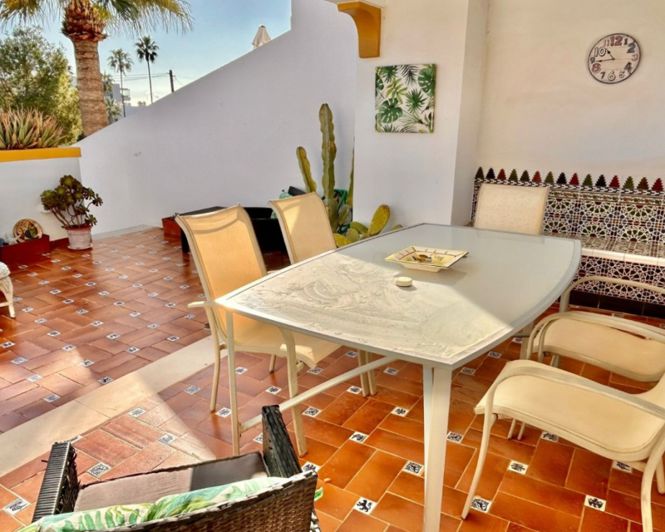 Image No.12-2 Bed Bungalow for sale