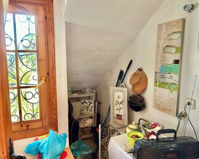 Image No.8-2 Bed Bungalow for sale