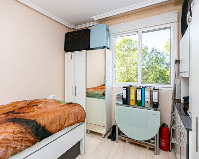 Image No.32-2 Bed Apartment for sale