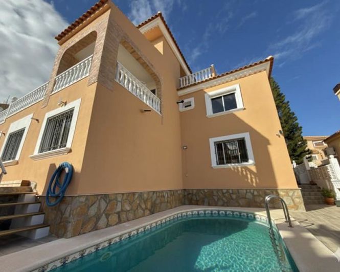 Image No.14-5 Bed Villa for sale