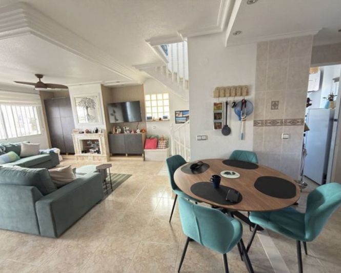 Image No.18-5 Bed Villa for sale