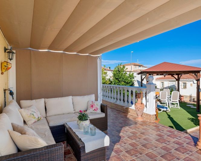 Image No.10-Villa de 4 chambres à vendre à Ciudad Quesada