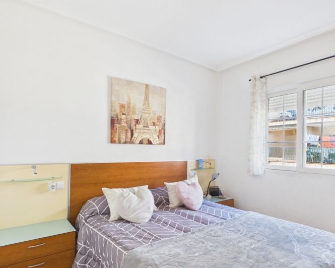 Image No.19-3 Bed Apartment for sale