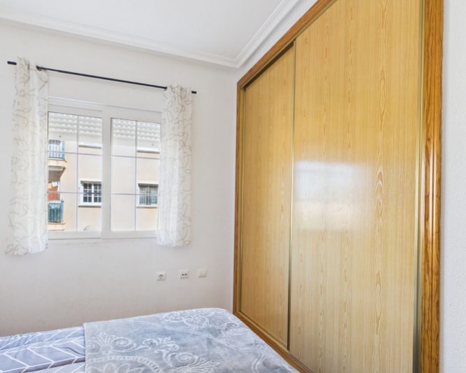 Image No.21-3 Bed Apartment for sale