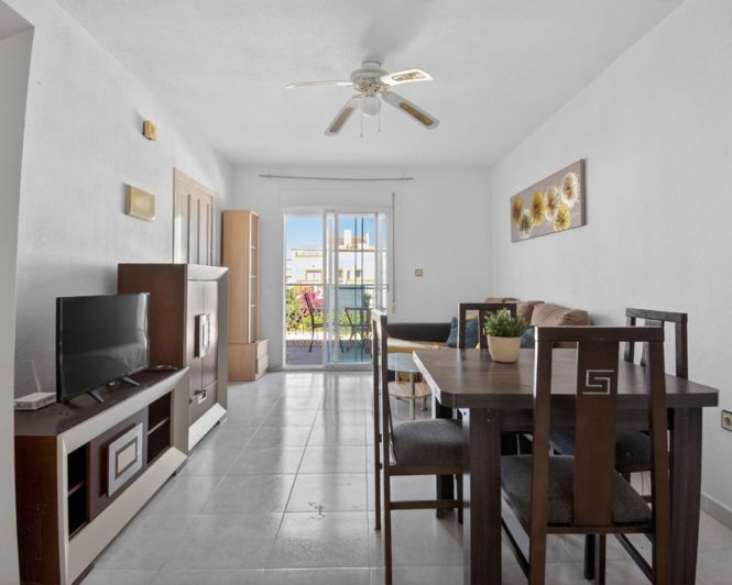 Image No.4-Appartement de 2 chambres à vendre à Torrevieja