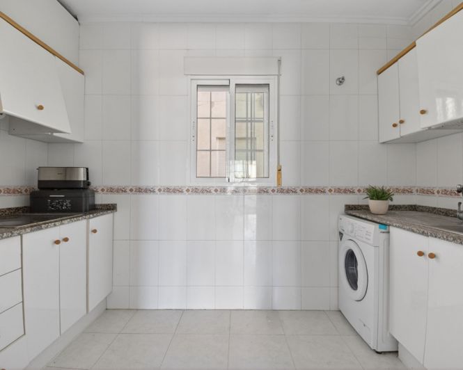 Image No.5-Appartement de 2 chambres à vendre à Torrevieja