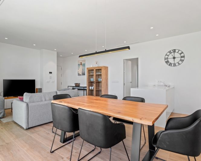 Image No.10-2 Bed Apartment for sale