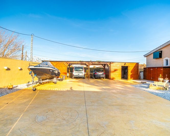 Image No.38-3 Bed Villa for sale