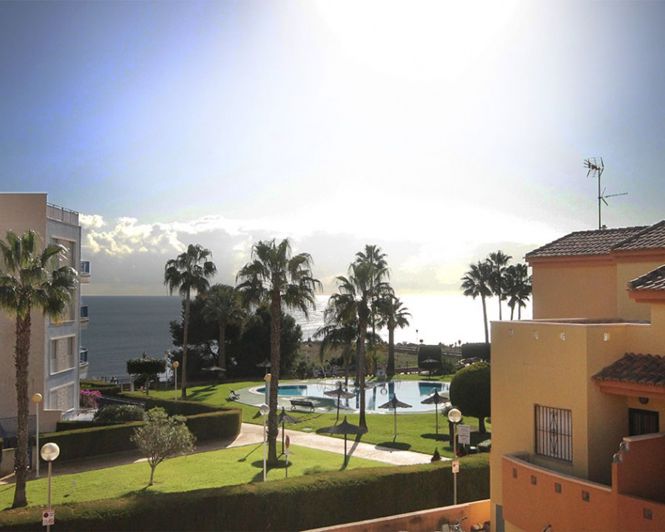 Image No.18-3 Bed Townhouse for sale