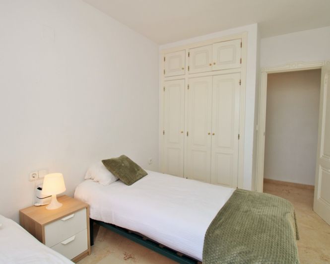 Image No.17-2 Bed Apartment for sale