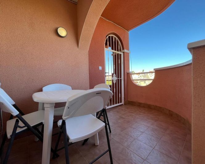 Image No.8-2 Bed Apartment for sale