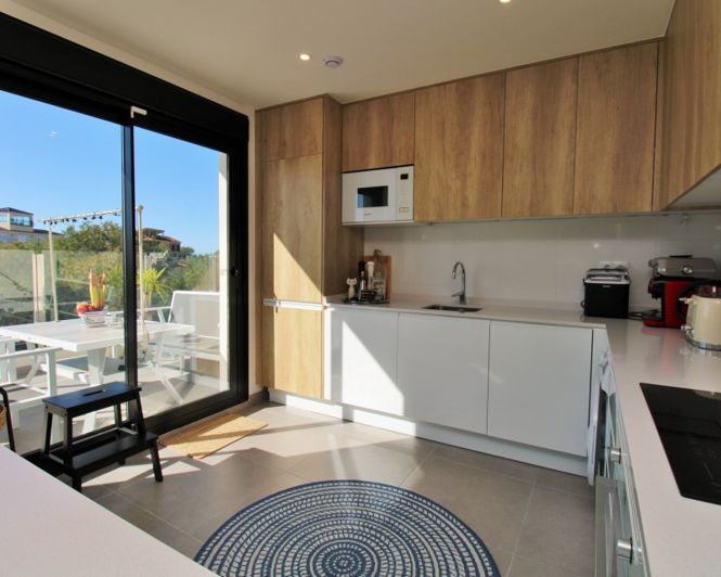 Image No.14-2 Bed Apartment for sale