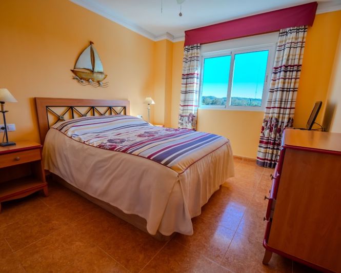 Image No.14-2 Bed Apartment for sale