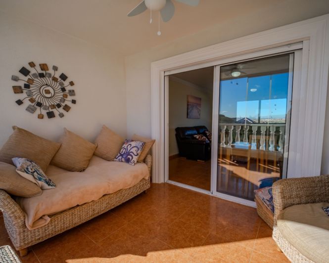 Image No.8-2 Bed Apartment for sale