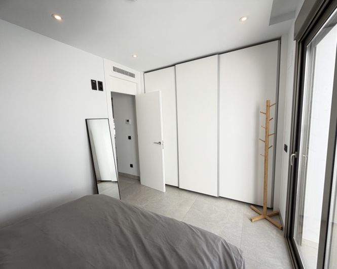 Image No.15-4 Bed Villa for sale