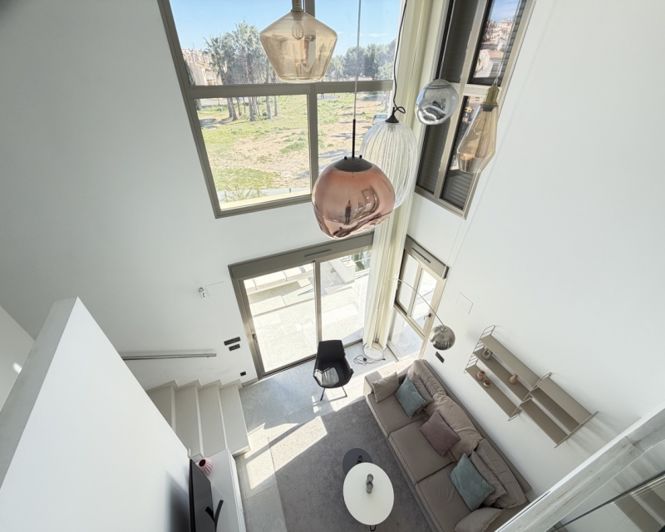 Image No.17-4 Bed Villa for sale