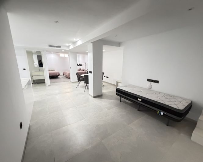 Image No.35-4 Bed Villa for sale